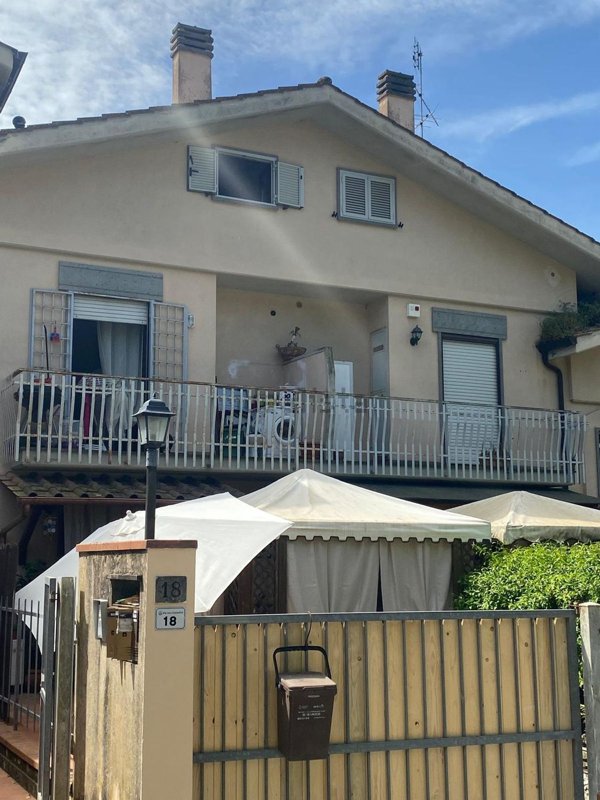 appartamento in vendita a Formello