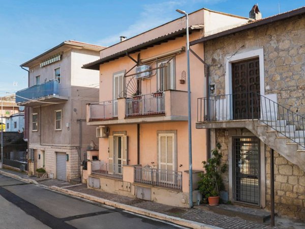 appartamento in vendita a Formello