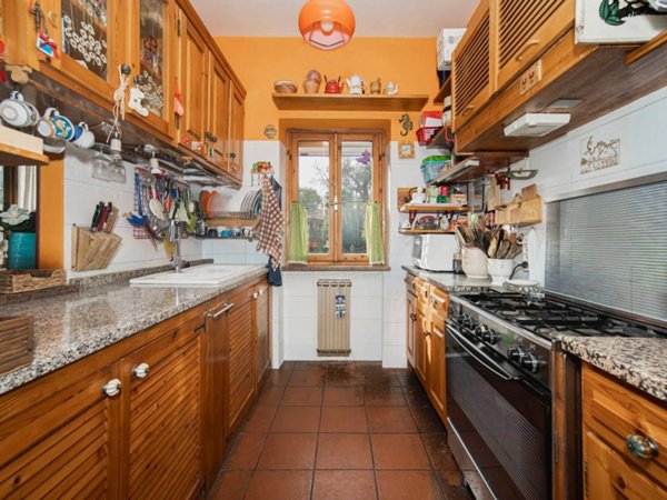 casa indipendente in vendita a Formello