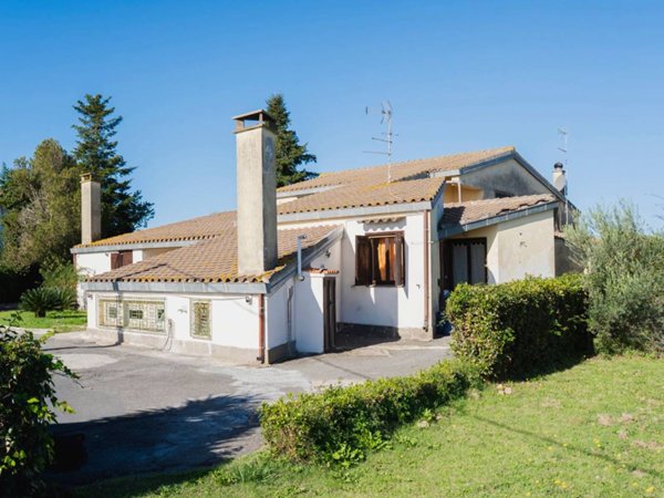 casa indipendente in vendita a Formello in zona Le Rughe