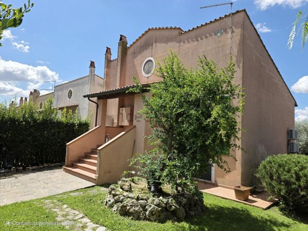 casa indipendente in vendita a Formello in zona Le Rughe