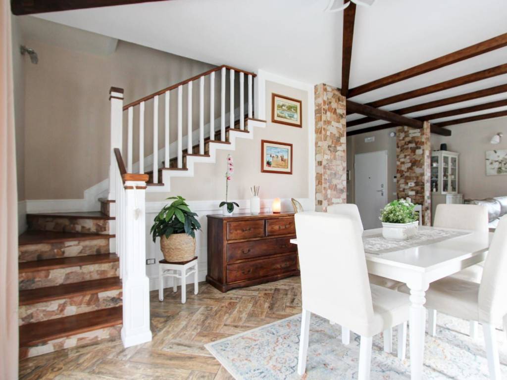 casa indipendente in vendita a Formello