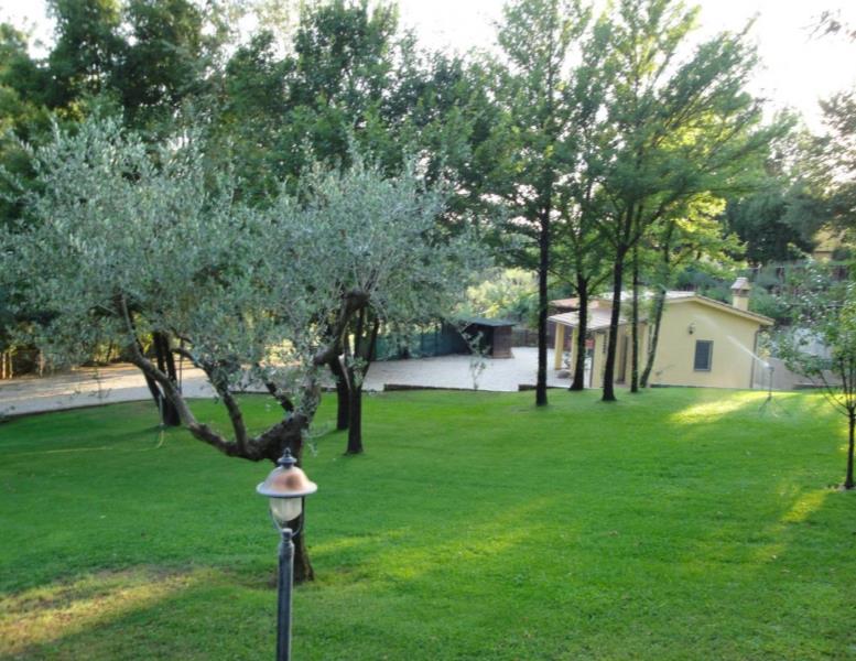 casa indipendente in vendita a Formello
