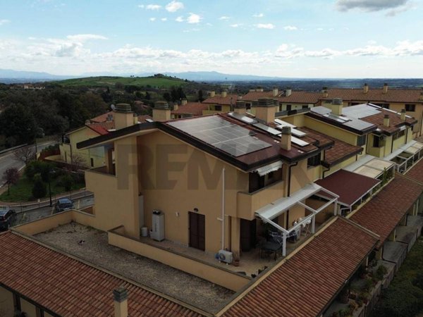 appartamento in vendita a Formello