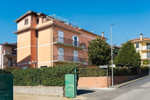 appartamento in vendita a Formello