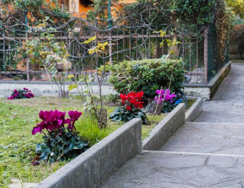 appartamento in vendita a Formello in zona Le Rughe