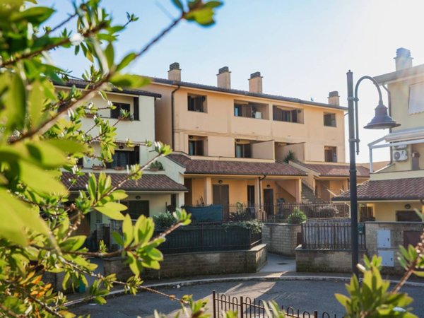 appartamento in vendita a Formello