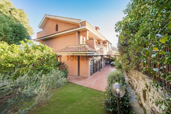 appartamento in vendita a Formello