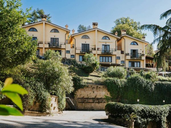 casa indipendente in vendita a Formello