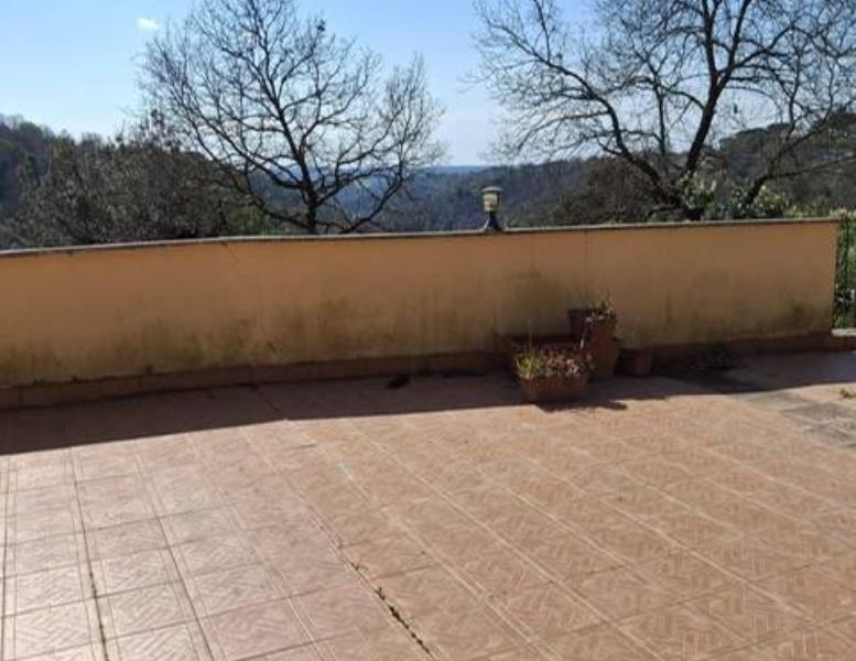 appartamento in vendita a Formello in zona Le Rughe