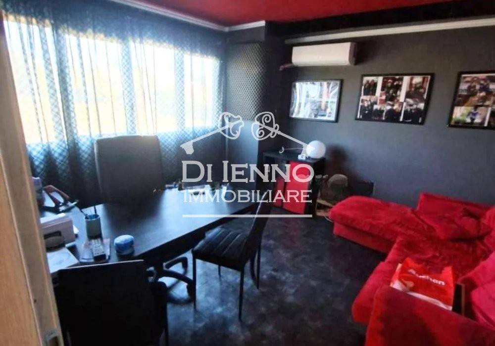 ufficio in vendita a Formello