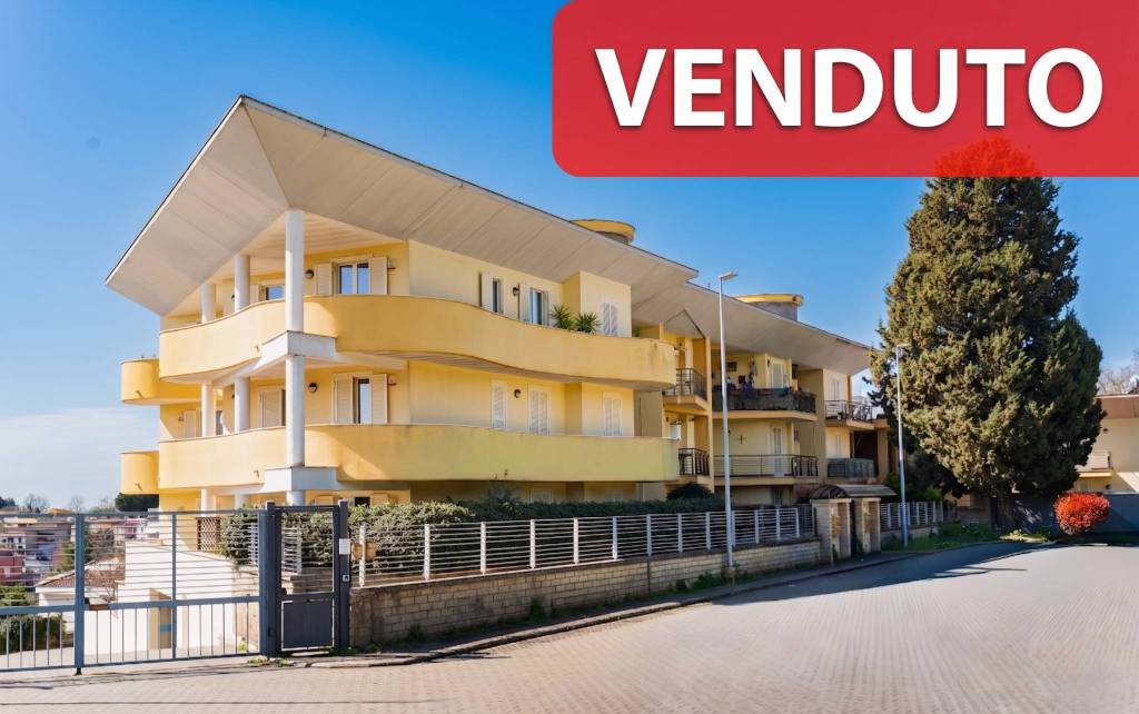 appartamento in vendita a Formello
