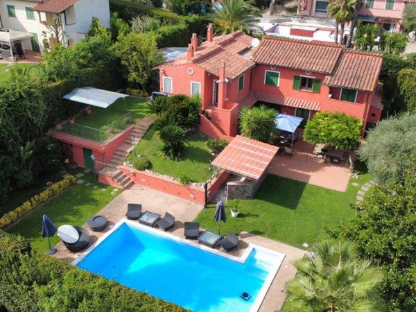 casa indipendente in vendita a Formello in zona Le Rughe