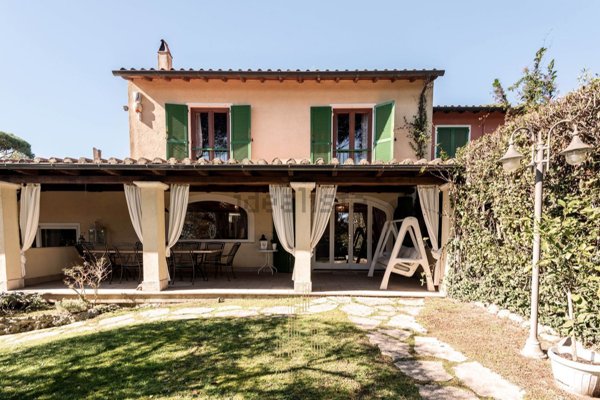 casa indipendente in vendita a Formello in zona Le Rughe