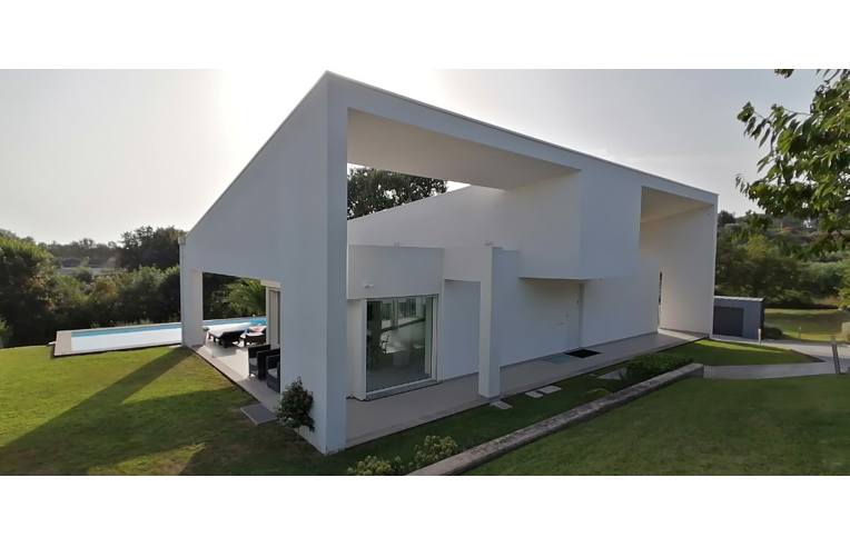 casa indipendente in vendita a Formello