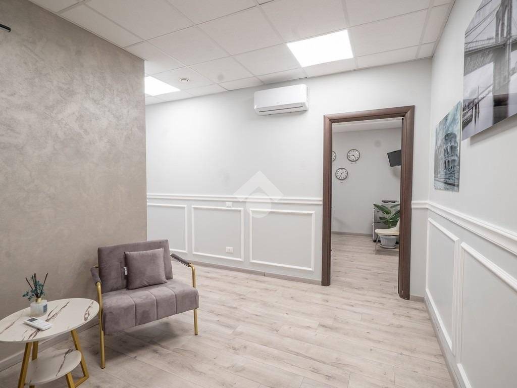 ufficio in vendita a Formello