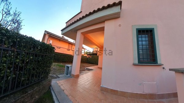 casa indipendente in vendita a Formello