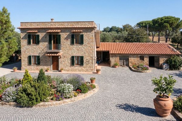 casa indipendente in vendita a Formello