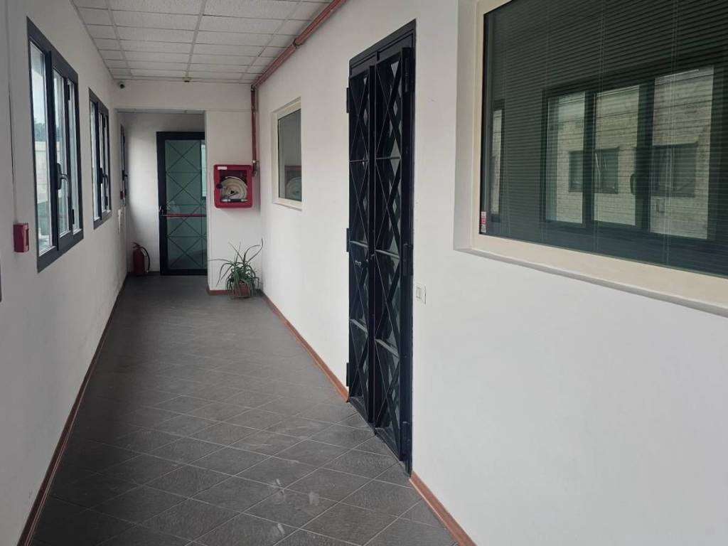 ufficio in vendita a Formello