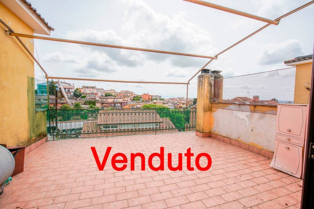 appartamento in vendita a Formello