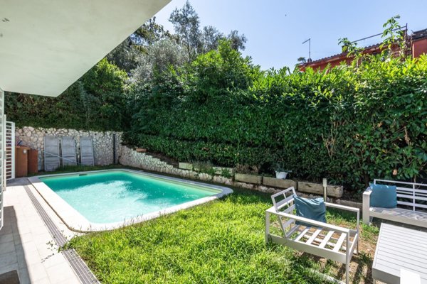 casa indipendente in vendita a Formello in zona Le Rughe