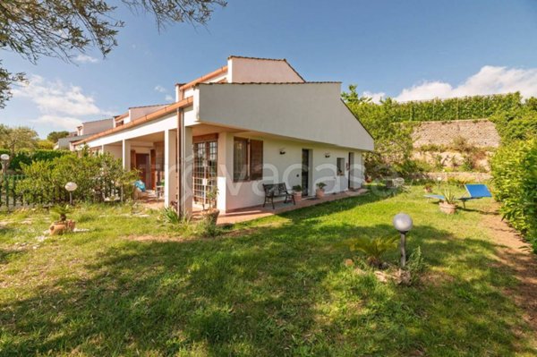 casa indipendente in vendita a Formello in zona Le Rughe