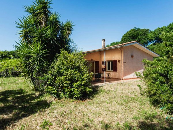 casa indipendente in vendita a Formello