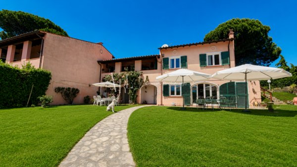 casa indipendente in vendita a Formello