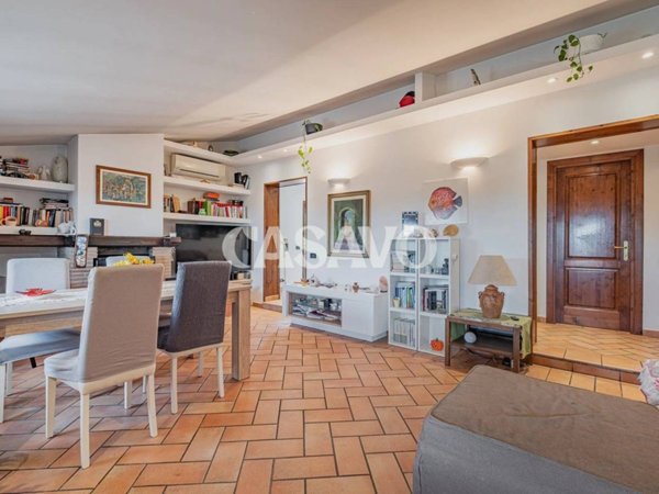 appartamento in vendita a Formello in zona Le Rughe