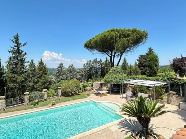 casa indipendente in vendita a Formello in zona Le Rughe