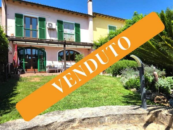 casa indipendente in vendita a Formello in zona Le Rughe