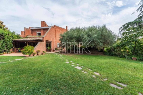 casa indipendente in vendita a Formello in zona Le Rughe