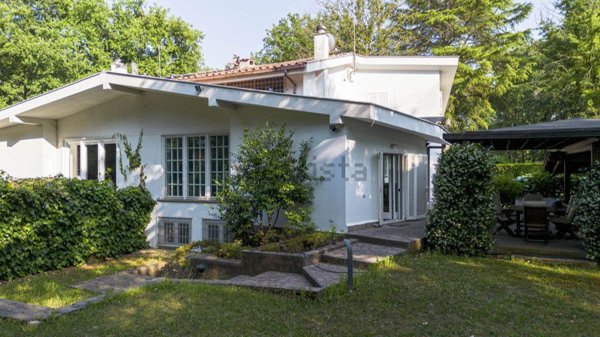 casa indipendente in vendita a Formello