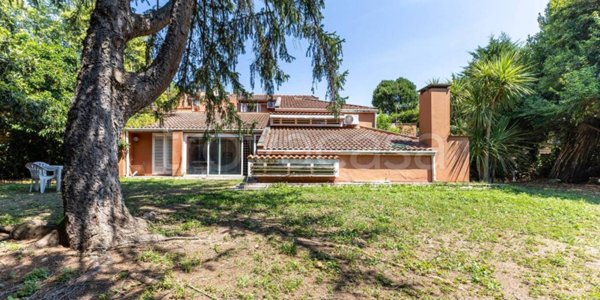 casa indipendente in vendita a Formello in zona Le Rughe