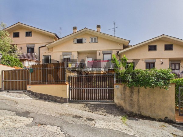 appartamento in vendita a Formello