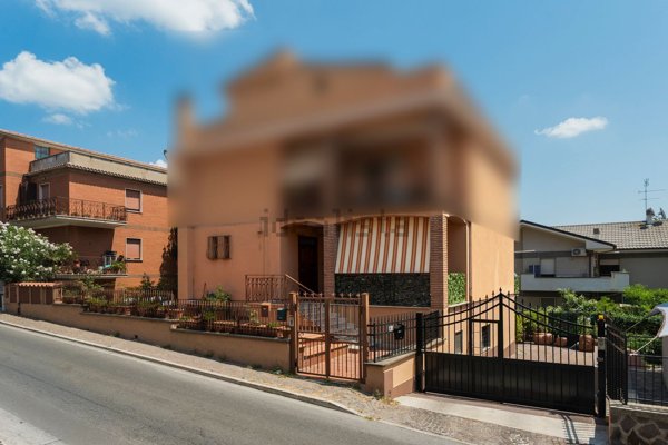 appartamento in vendita a Formello
