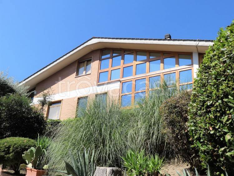casa indipendente in vendita a Formello in zona Le Rughe