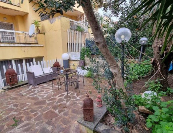 casa indipendente in vendita a Formello in zona Le Rughe