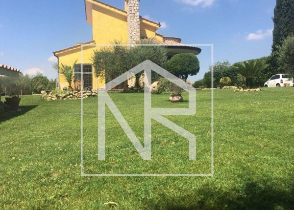 casa indipendente in vendita a Formello in zona Le Rughe