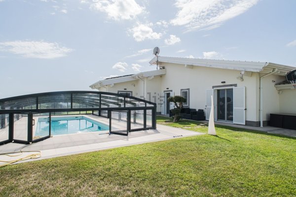 casa indipendente in vendita a Formello in zona Le Rughe