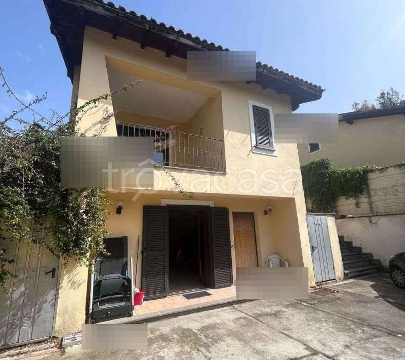 casa indipendente in vendita a Formello in zona Le Rughe