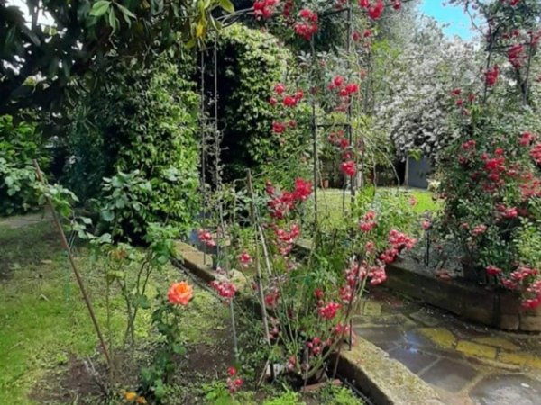 casa indipendente in vendita a Formello in zona Le Rughe