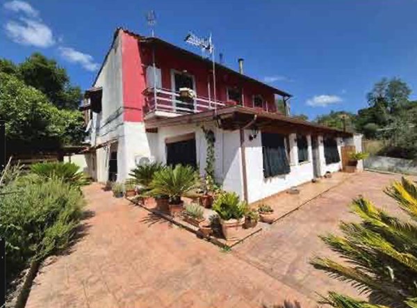 appartamento in vendita a Formello in zona Le Rughe