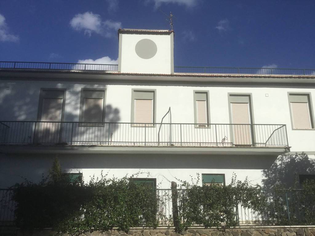 intera palazzina in vendita a Frascati