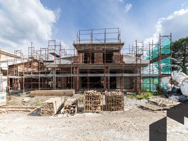 casa indipendente in vendita a Frascati