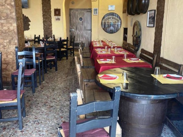 negozio in vendita a Frascati