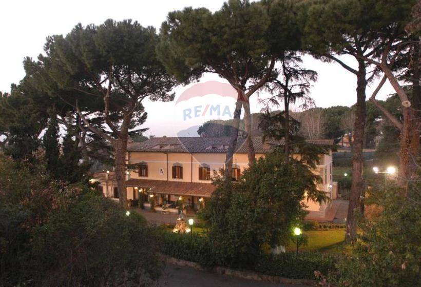 negozio in vendita a Frascati
