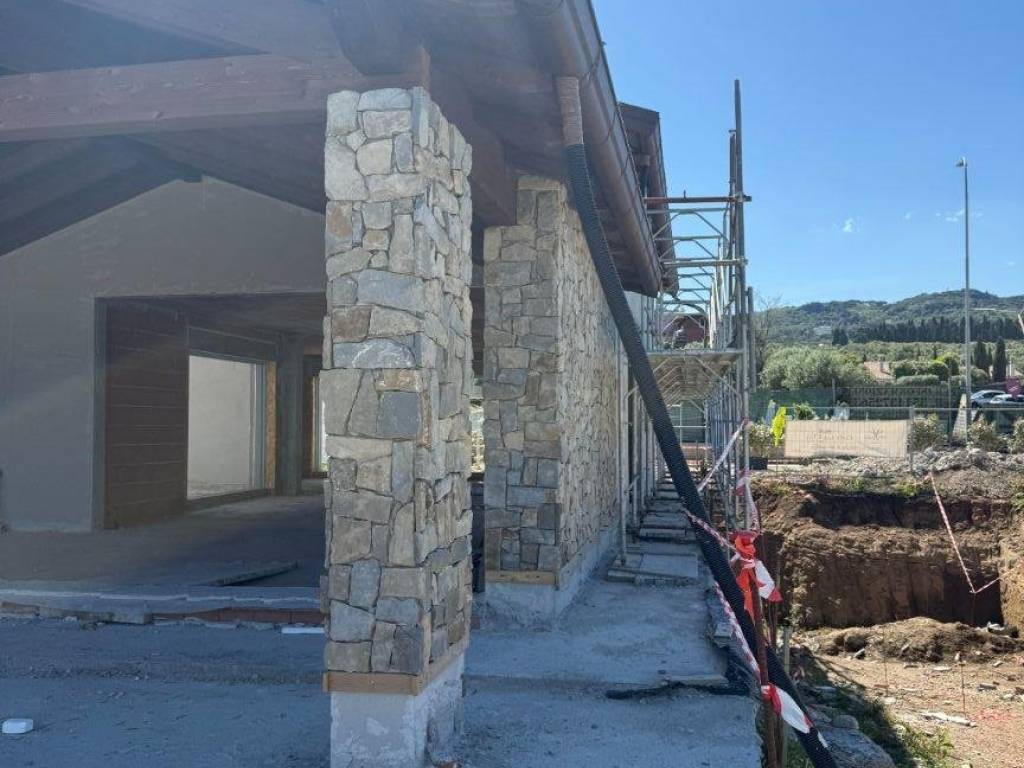 casa indipendente in vendita a Frascati
