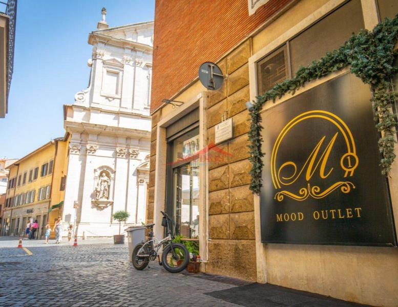 negozio in vendita a Frascati
