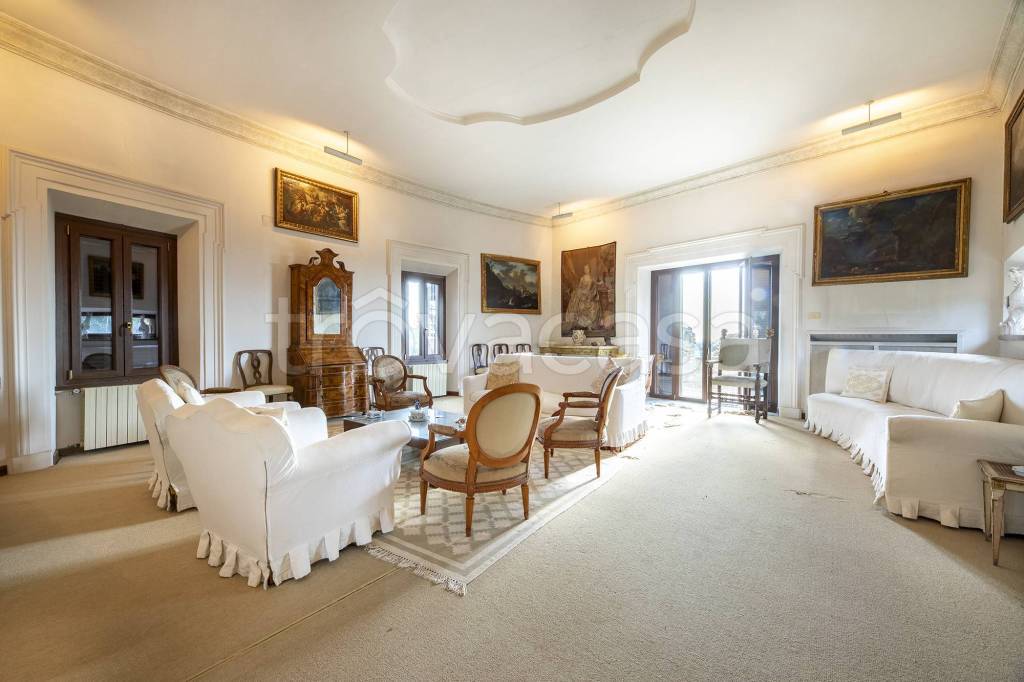casa indipendente in vendita a Frascati